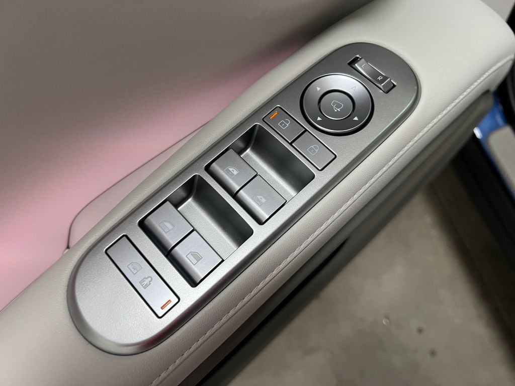 2027 Hyundai Palisade SEL Premium 7 Passenger