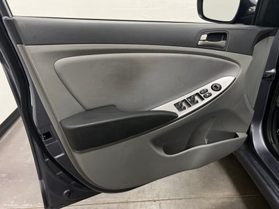 2017 Hyundai Accent Value Edition