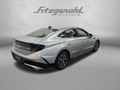 2026 Hyundai Sonata Hybrid Blue