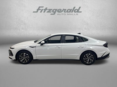 2026 Hyundai Sonata Hybrid Blue