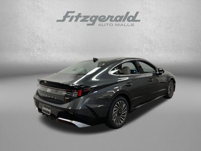 2026 Hyundai Sonata Hybrid Limited