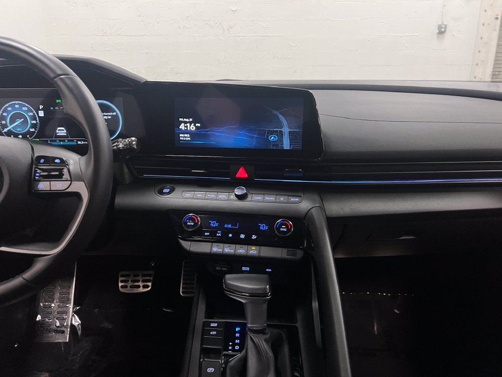 2025 Hyundai Elantra Hybrid SEL Sport