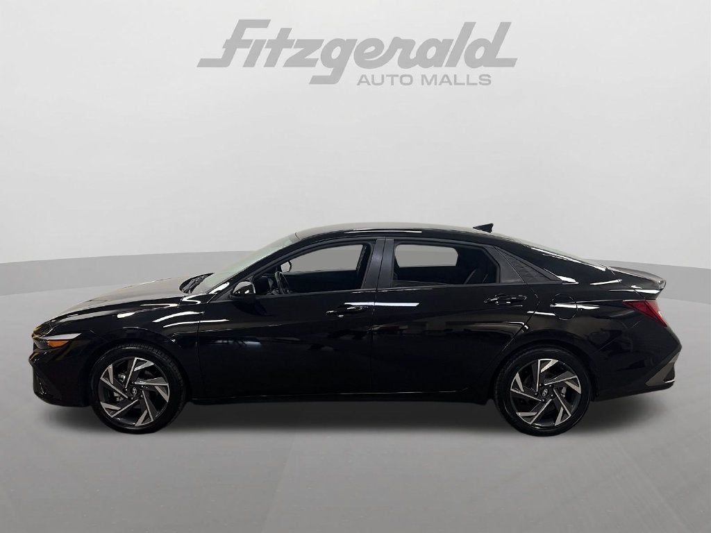 2025 Hyundai Elantra Hybrid SEL Sport