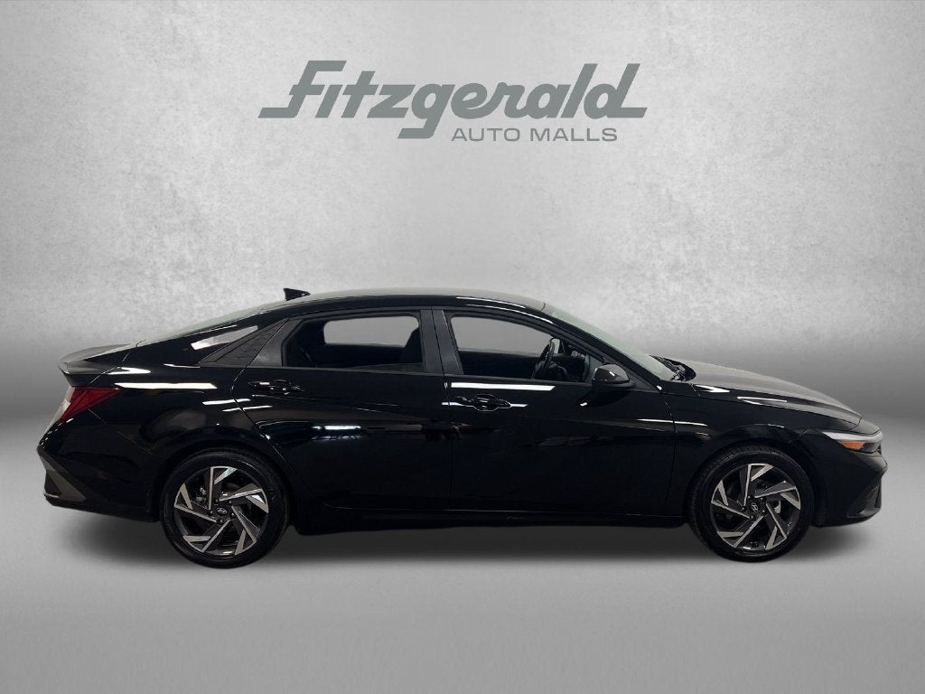 2025 Hyundai Elantra Hybrid SEL Sport