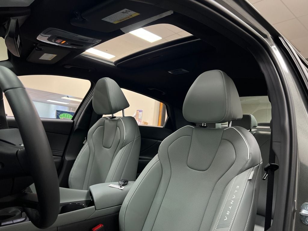 2026 Hyundai Elantra Hybrid Limited