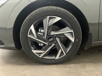 2026 Hyundai Elantra Hybrid Limited