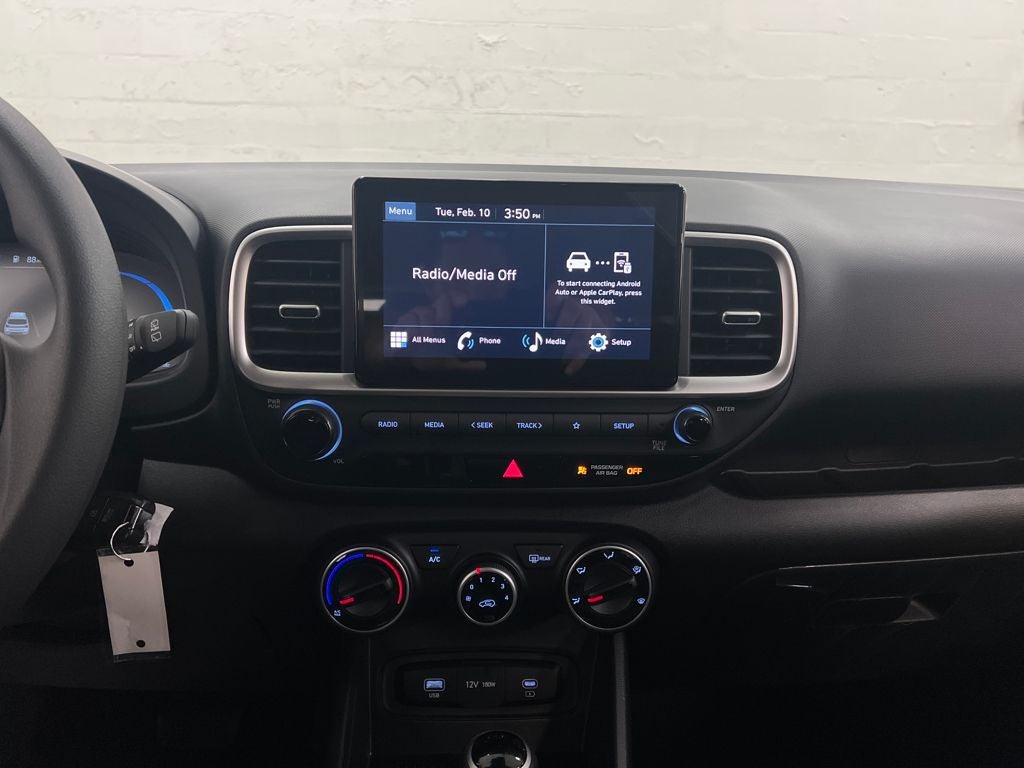 2026 Hyundai Venue SE