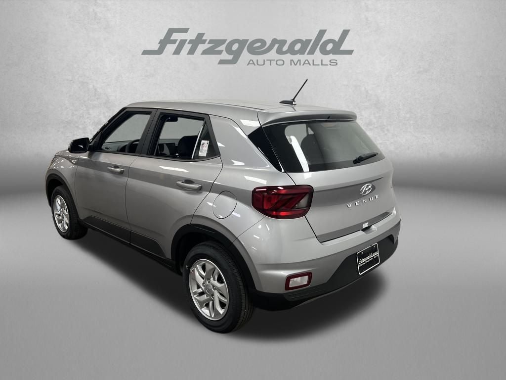 2026 Hyundai Venue SE