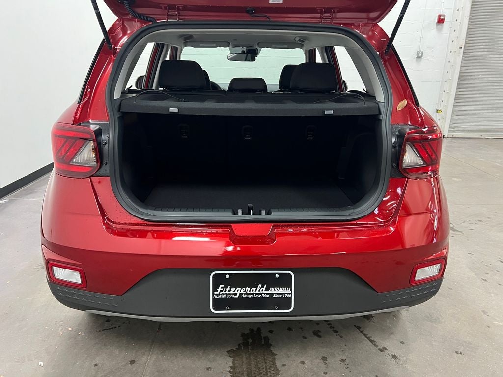 2026 Hyundai Venue SE