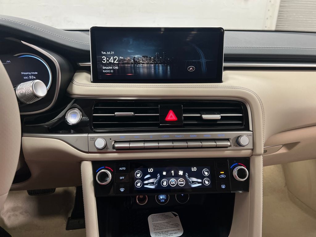 2026 Genesis G70 2.5T Prestige