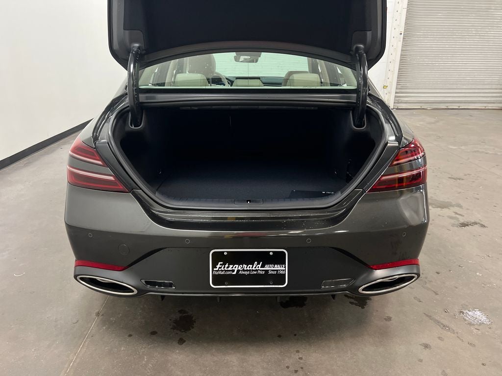 2026 Genesis G70 2.5T Prestige
