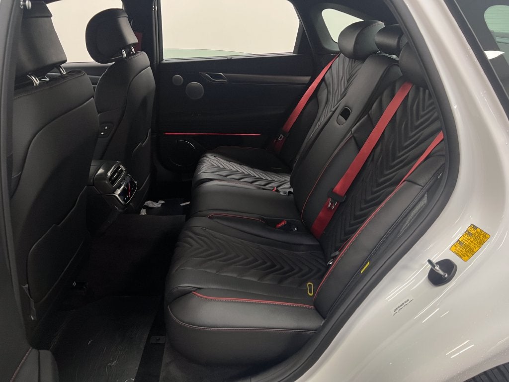 2027 Genesis G80 2.5T Sport Prestige
