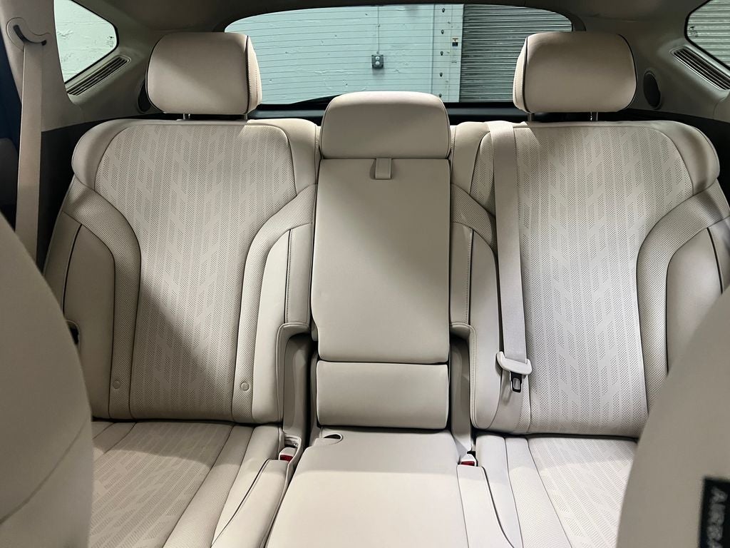 2023 Genesis GV80 2.5T