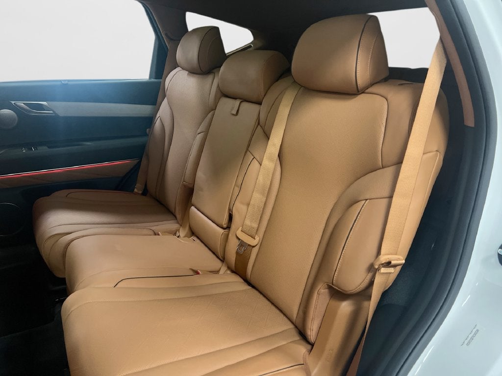 2027 Genesis GV80 2.5T Prestige