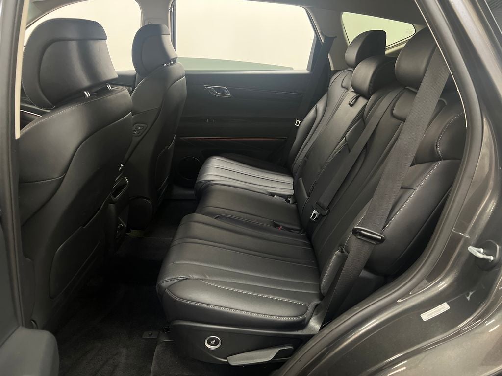 2025 Genesis GV80 2.5T