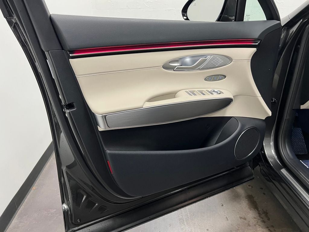 2026 Genesis GV70 2.5T Select