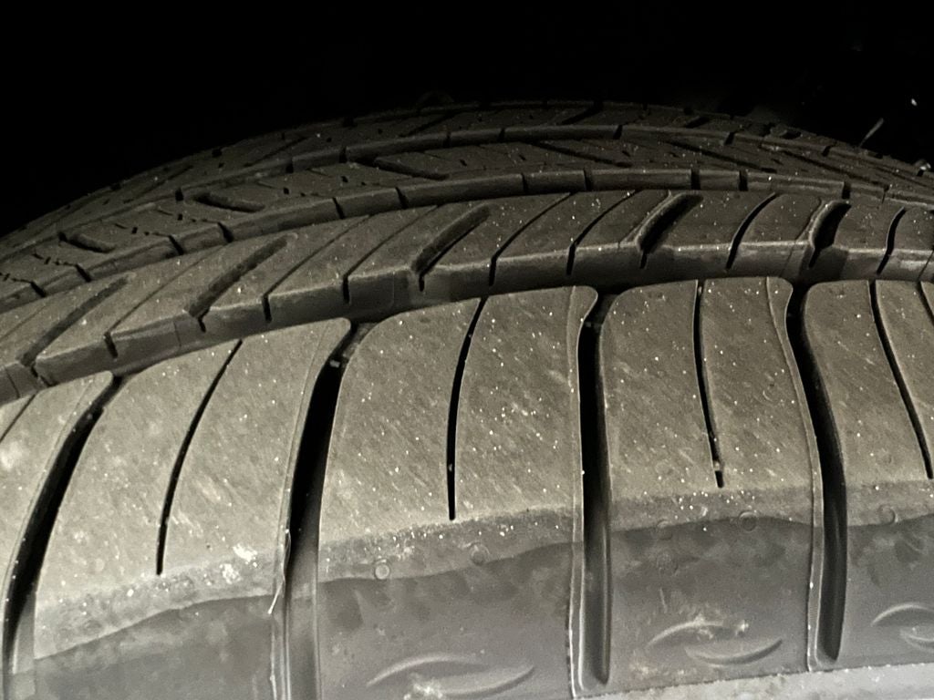 2027 Genesis GV70 2.5T Select