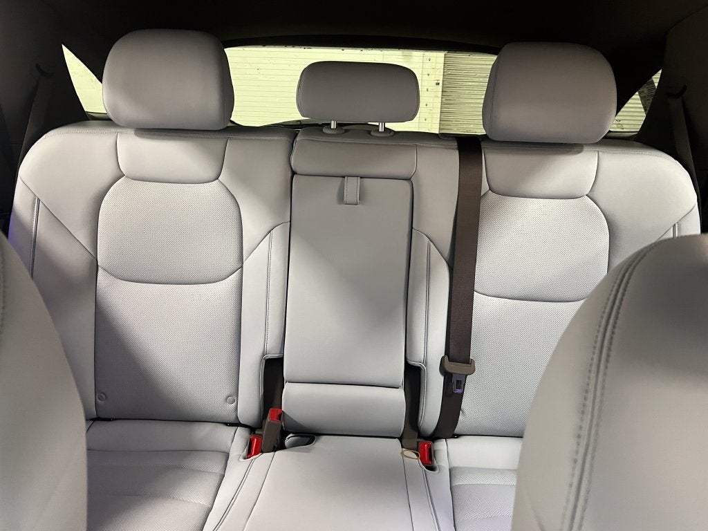 2027 Genesis GV70 2.5T Advanced