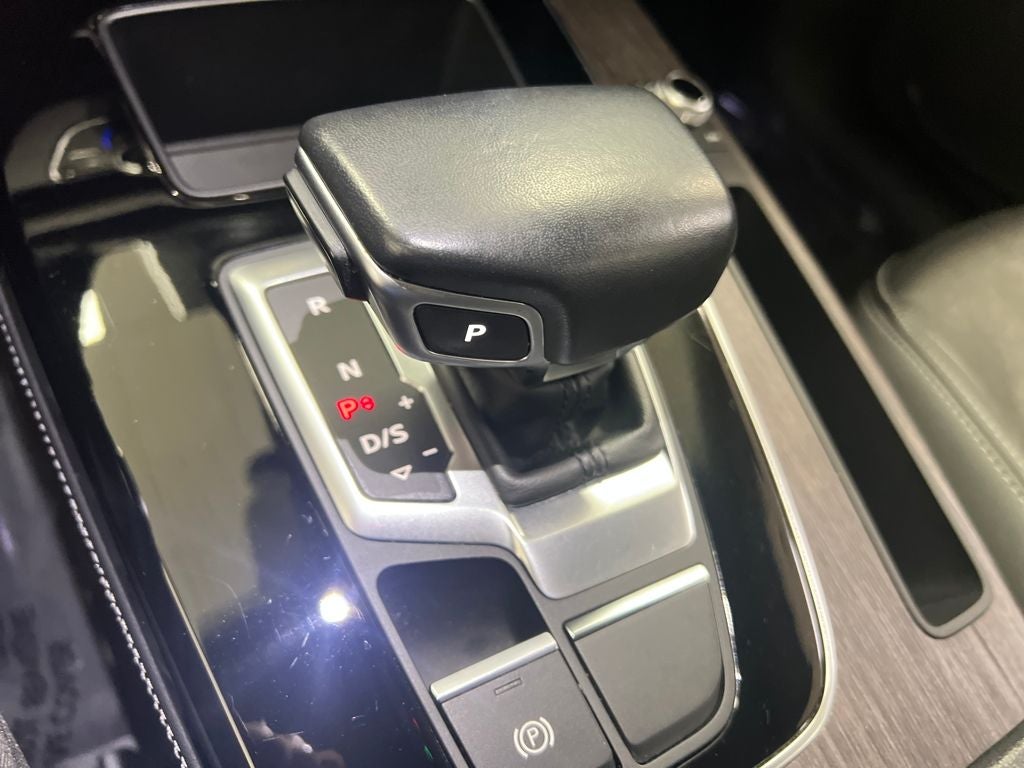 2021 Audi Q5 45 Premium Plus quattro