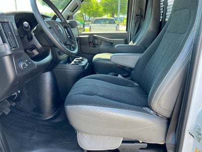 2025 GMC Savana 2500 Work Van