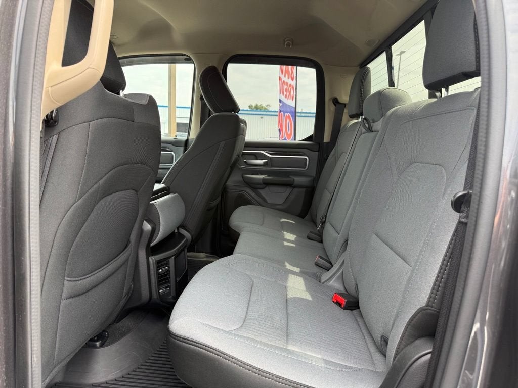 2020 RAM 1500 Big Horn Quad Cab 4x4 6'4" Box