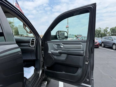 2020 RAM 1500 Big Horn Quad Cab 4x4 6'4" Box