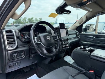 2020 RAM 1500 Big Horn Quad Cab 4x4 6'4" Box