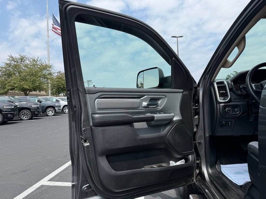 2020 RAM 1500 Big Horn Quad Cab 4x4 6'4" Box