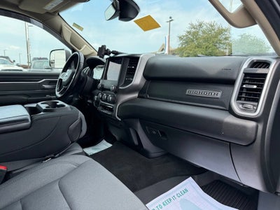 2020 RAM 1500 Big Horn Quad Cab 4x4 6'4" Box