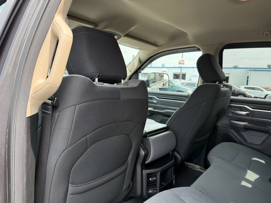 2020 RAM 1500 Big Horn Quad Cab 4x4 6'4" Box