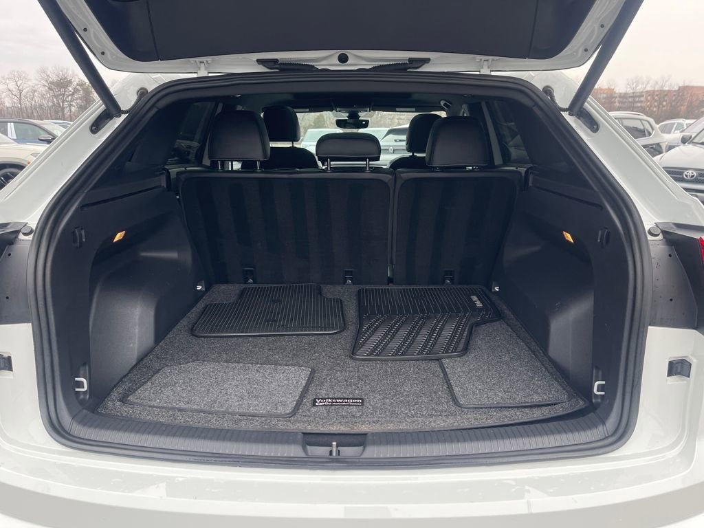 2020 Volkswagen Atlas Cross Sport 3.6L V6 SEL Premium