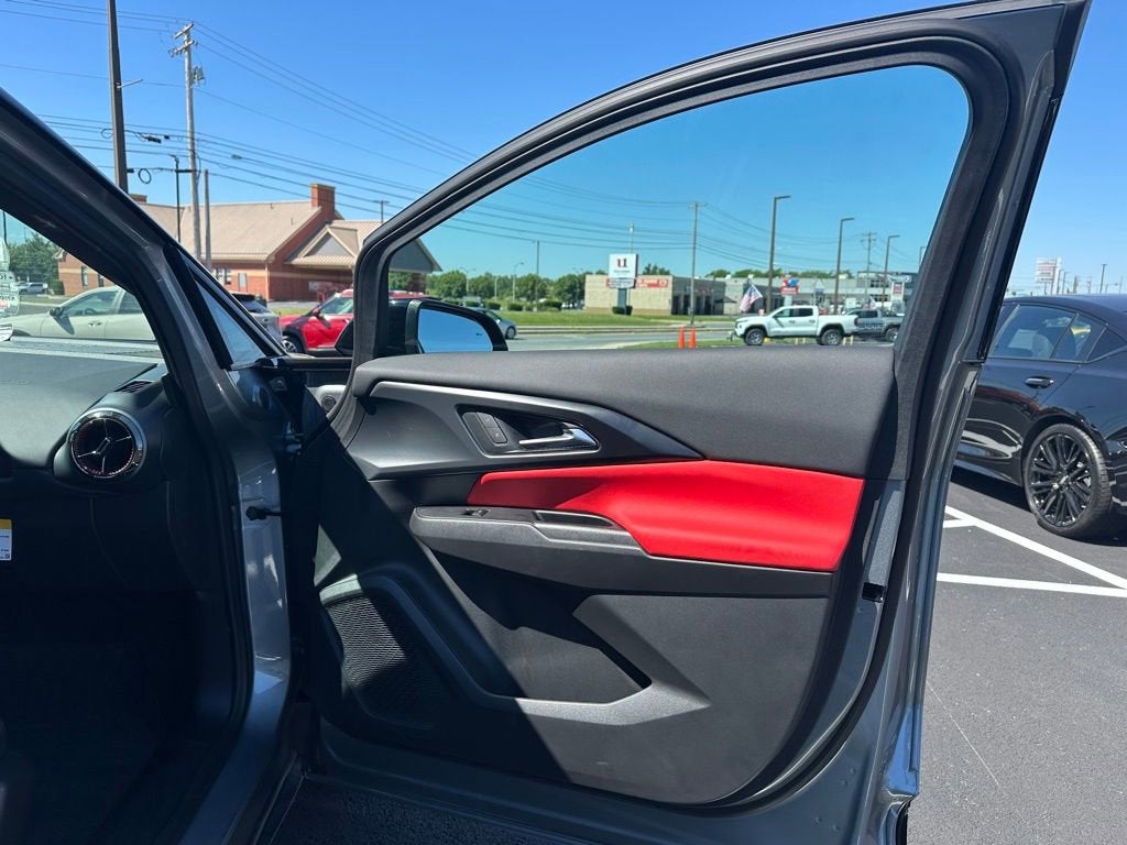 2025 Chevrolet Equinox EV RS