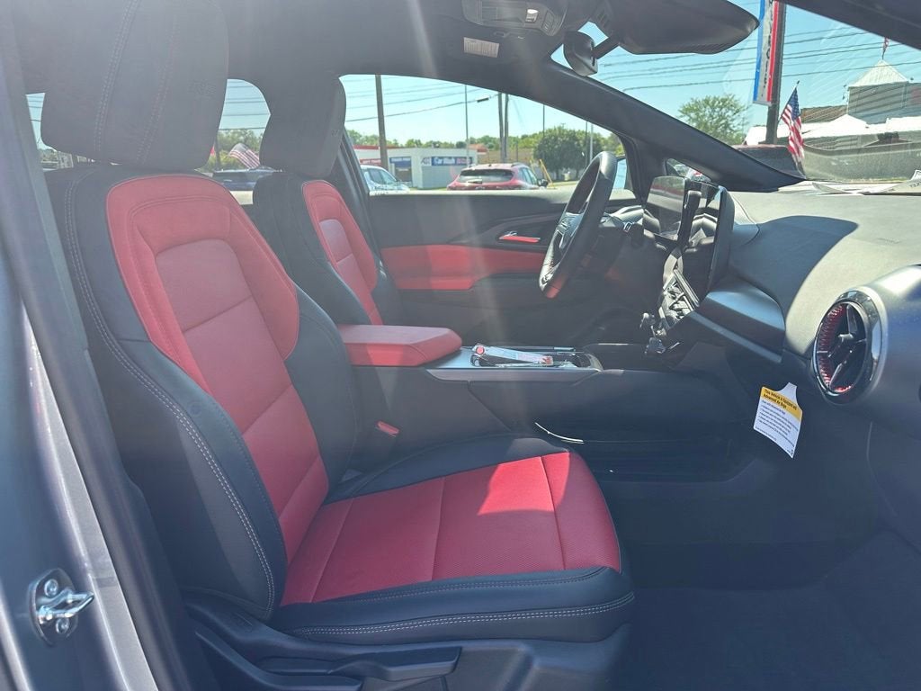 2025 Chevrolet Equinox EV RS