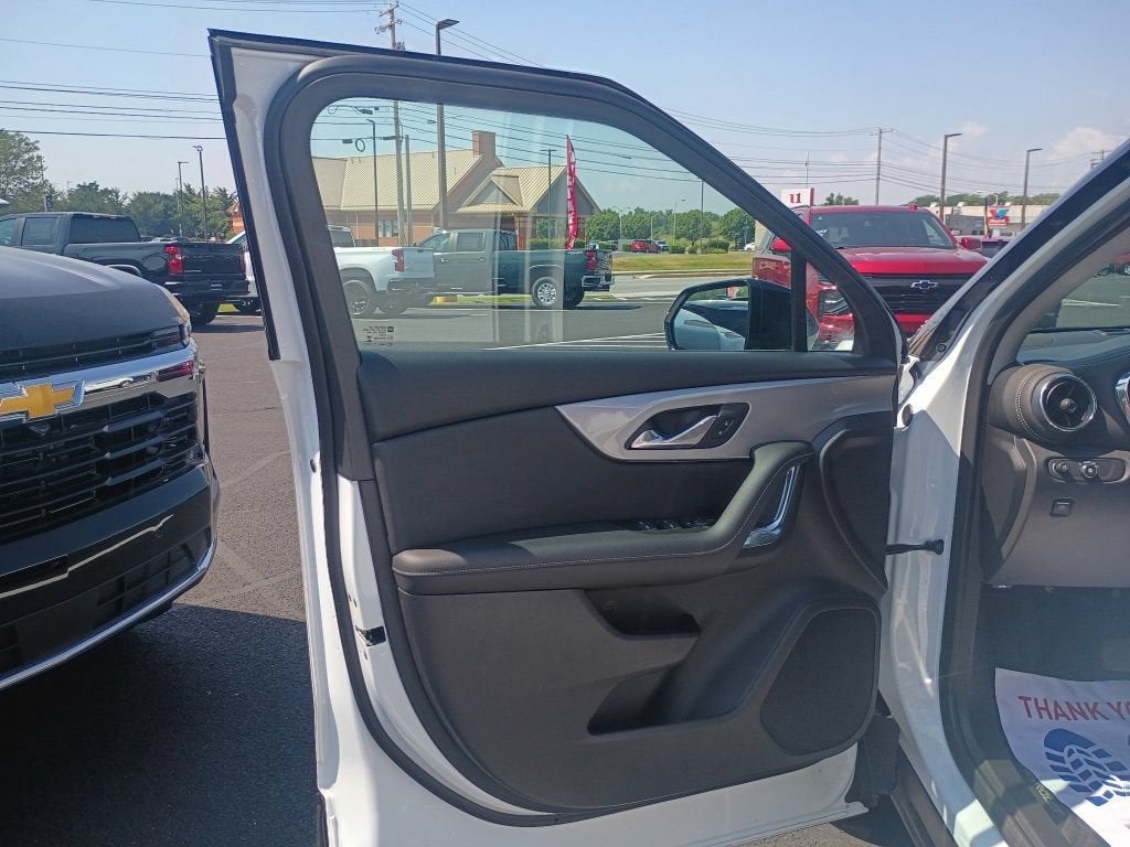 2025 Chevrolet Blazer 2LT