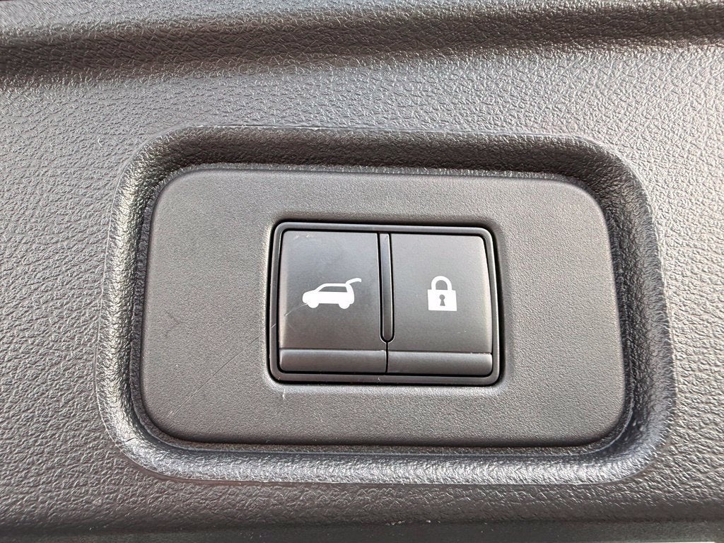 2024 Nissan Pathfinder SL 4WD
