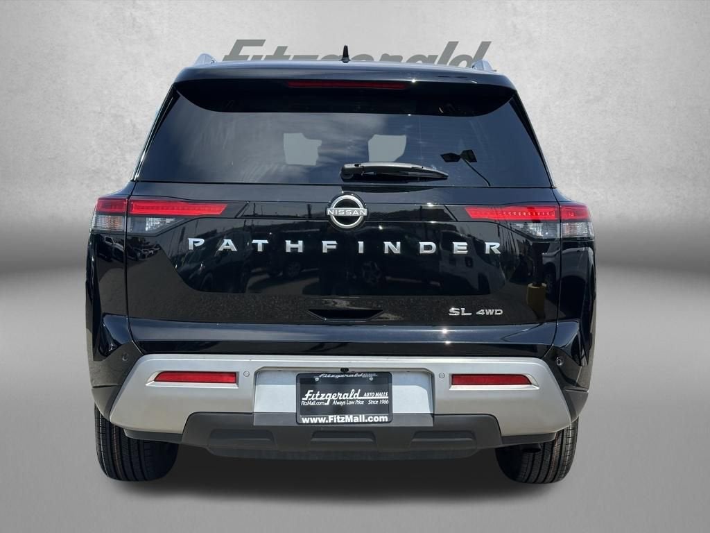 2025 Nissan Pathfinder SL 4WD