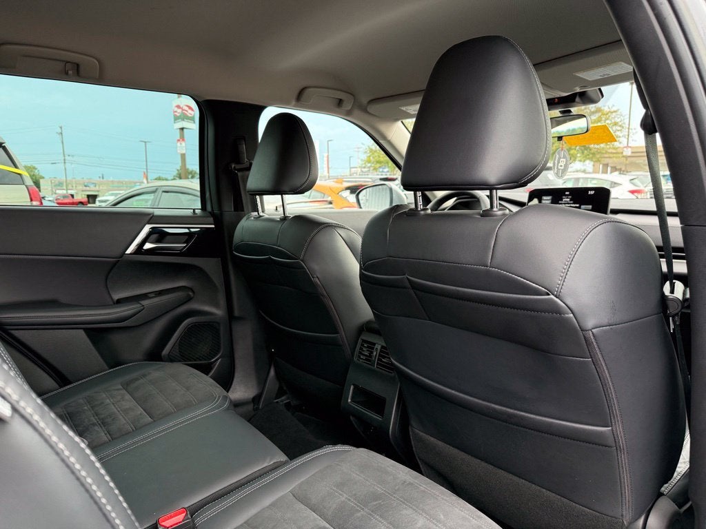2023 Mitsubishi Outlander SE 2.5 S-AWC
