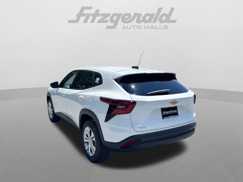 2026 Chevrolet Trax LS