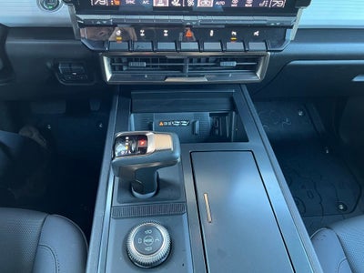 2024 GMC HUMMER EV SUV 2X