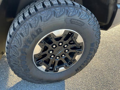 2024 GMC HUMMER EV SUV 2X