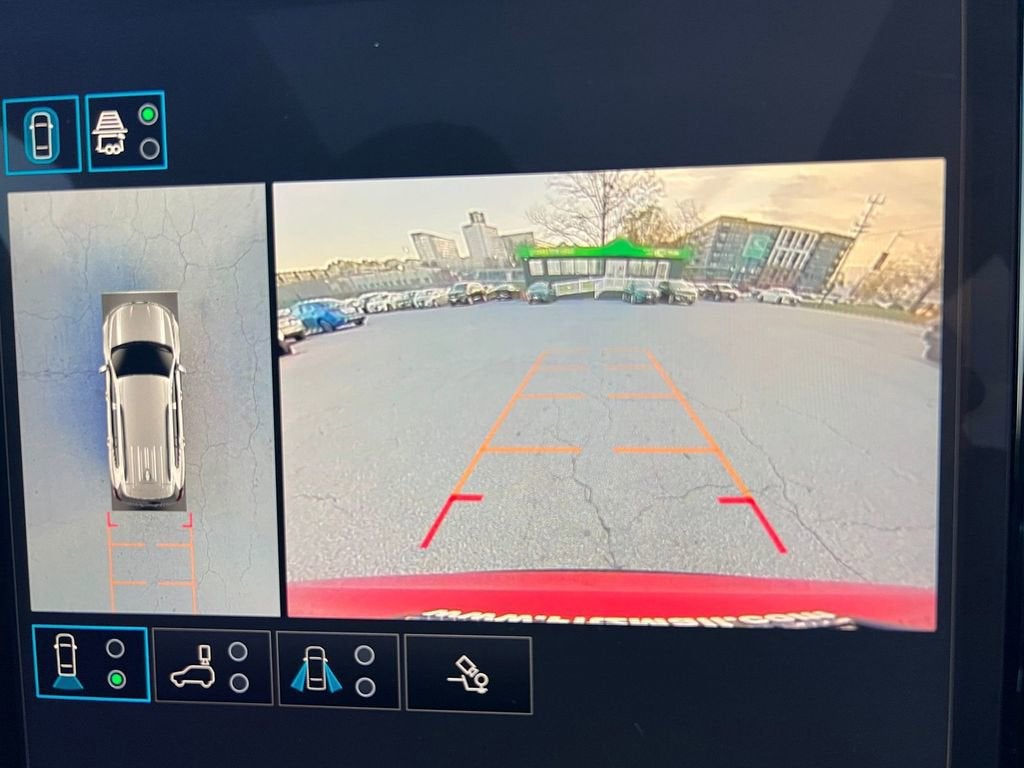 2025 GMC Acadia Denali