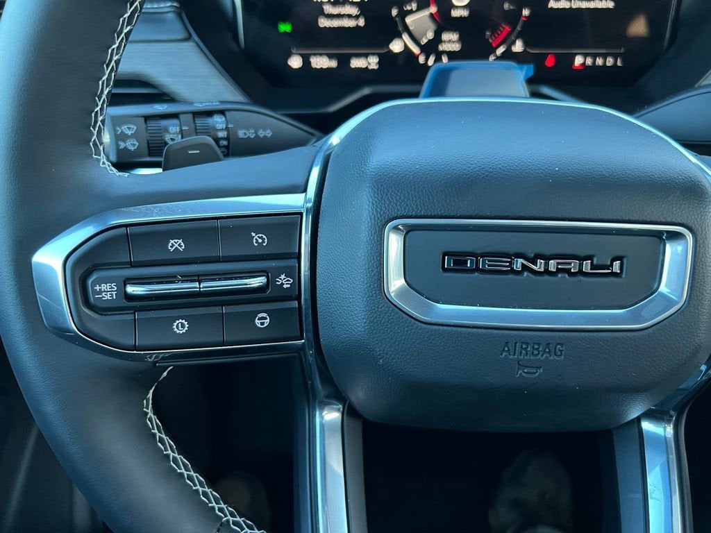 2025 GMC Acadia Denali