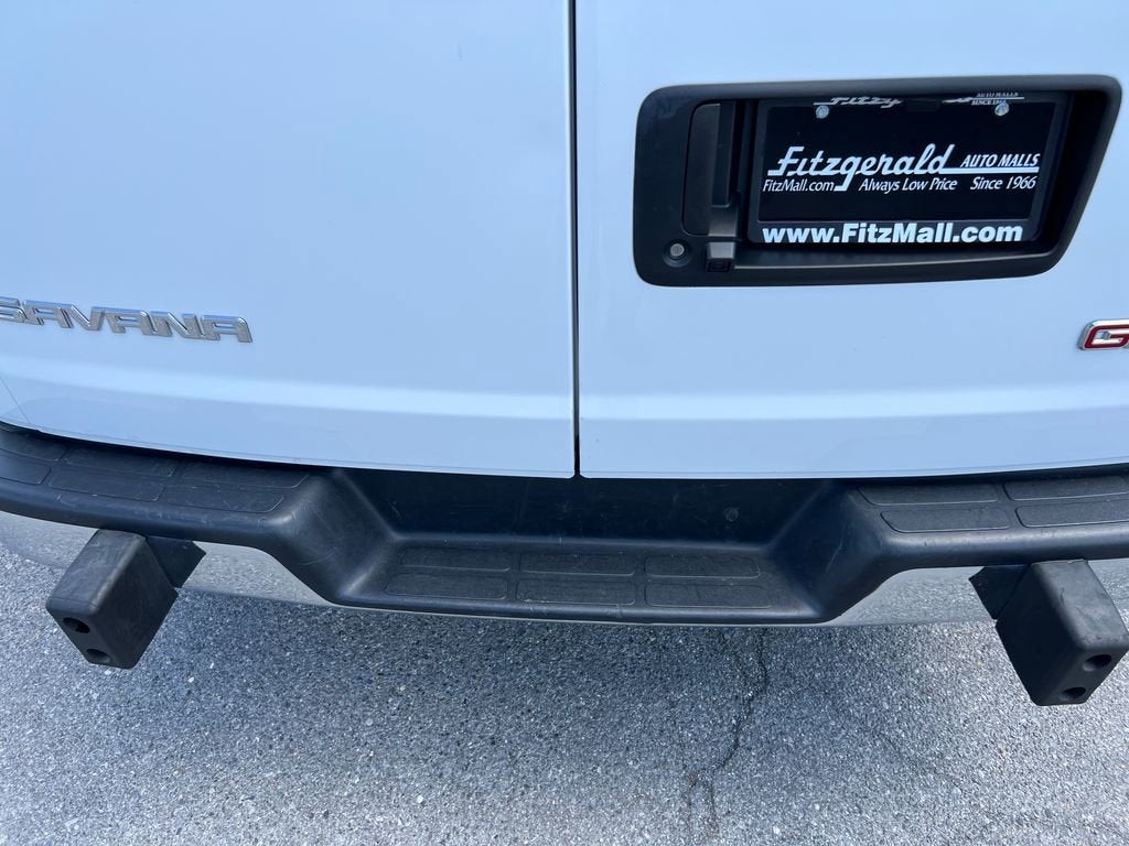2025 GMC Savana Cargo Work Van
