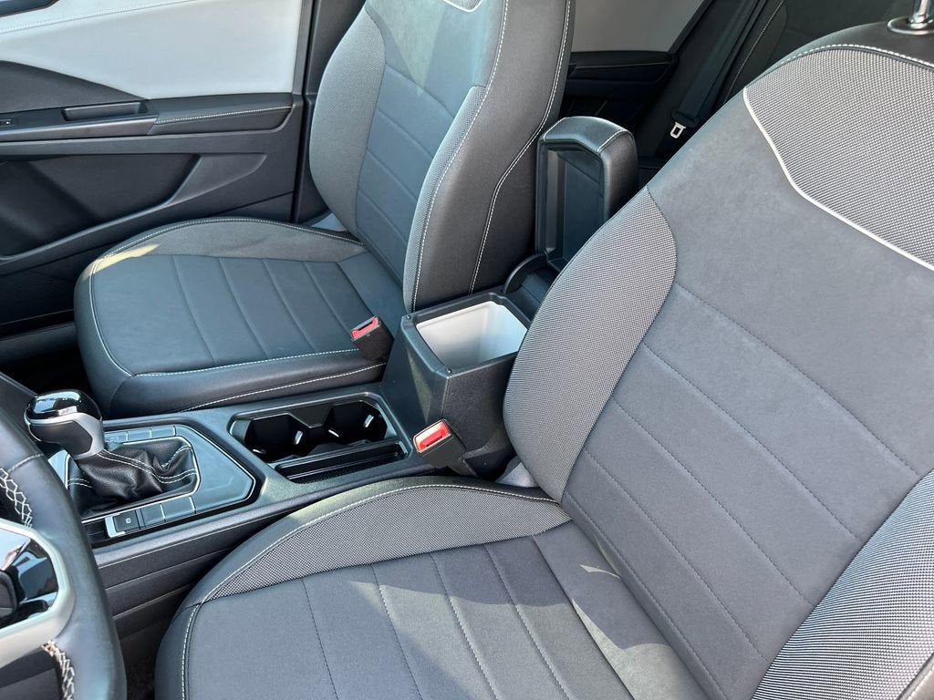 2024 Volkswagen Taos SE