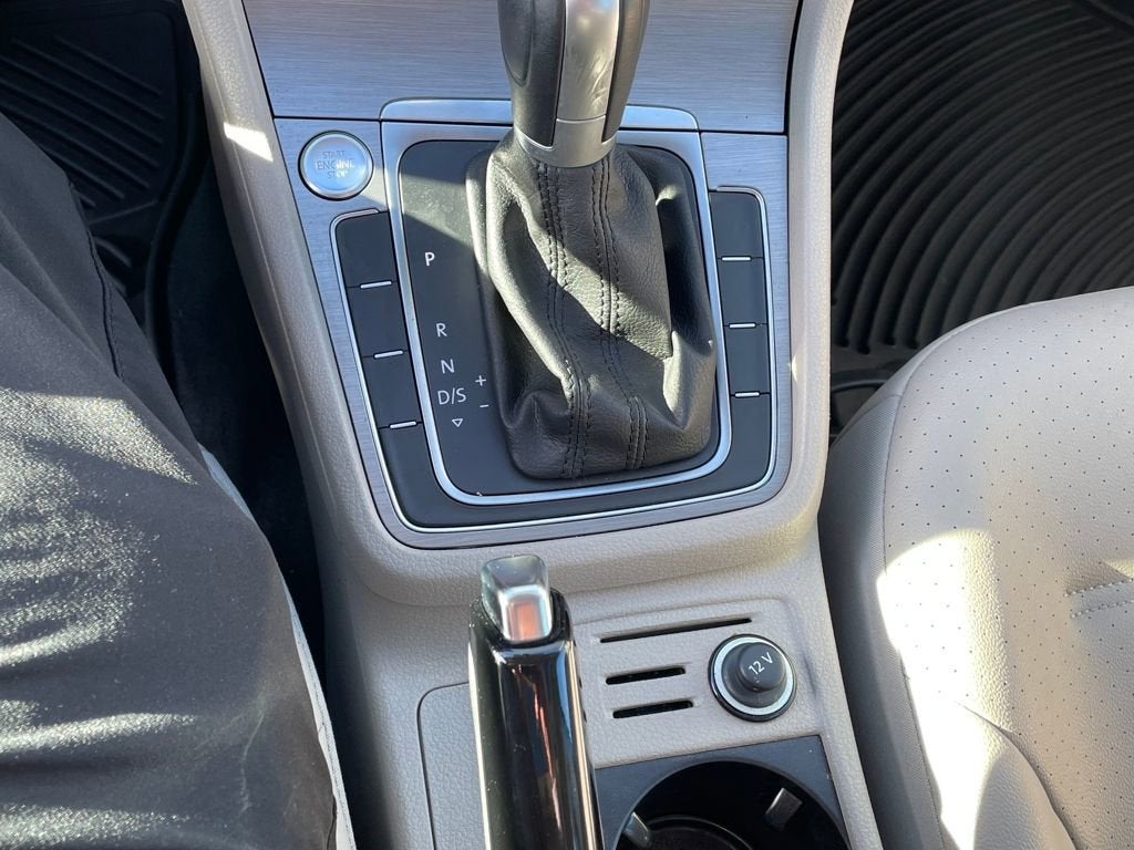 2017 Volkswagen Golf S