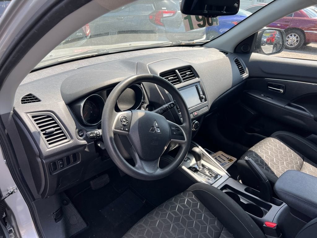 2024 Mitsubishi Outlander Sport S