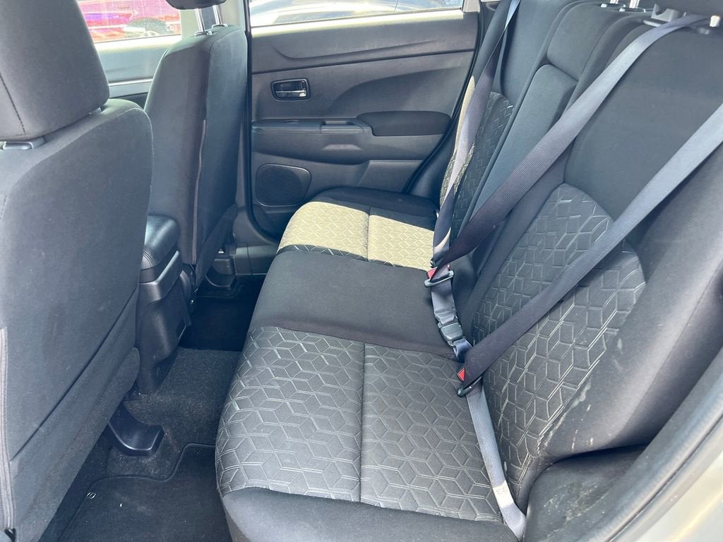 2024 Mitsubishi Outlander Sport S