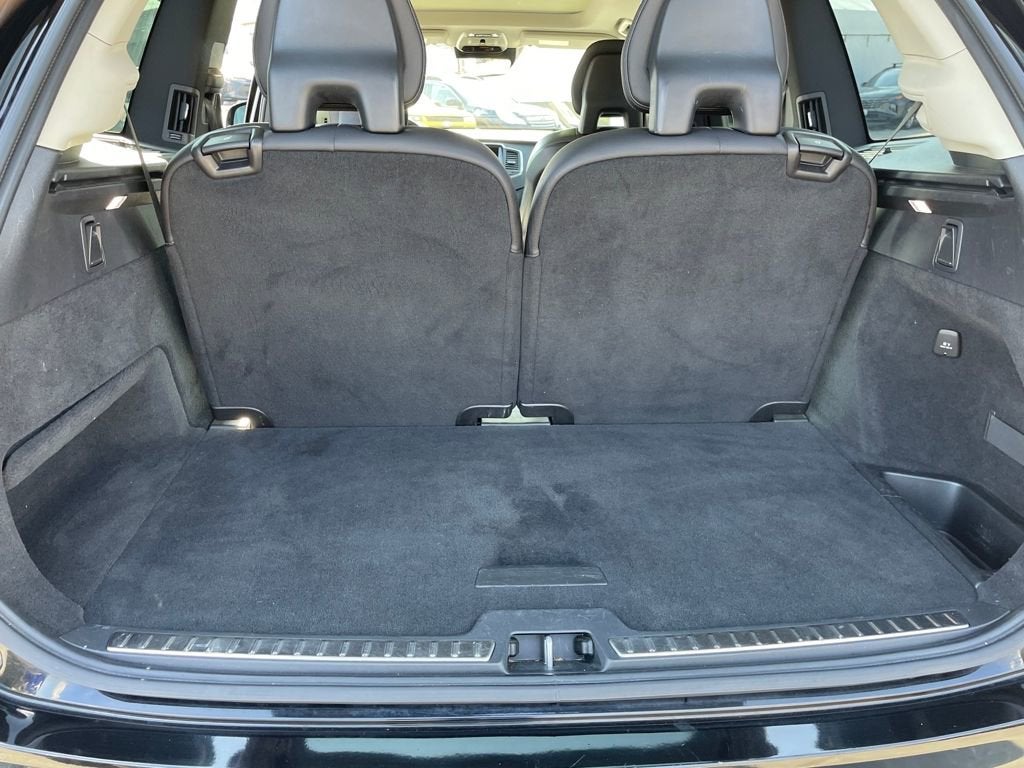 2020 Volvo XC90 Momentum