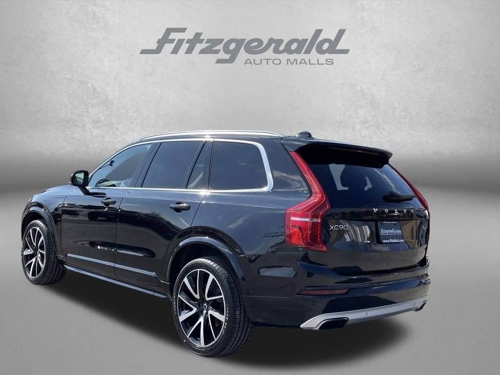 2020 Volvo XC90 Momentum