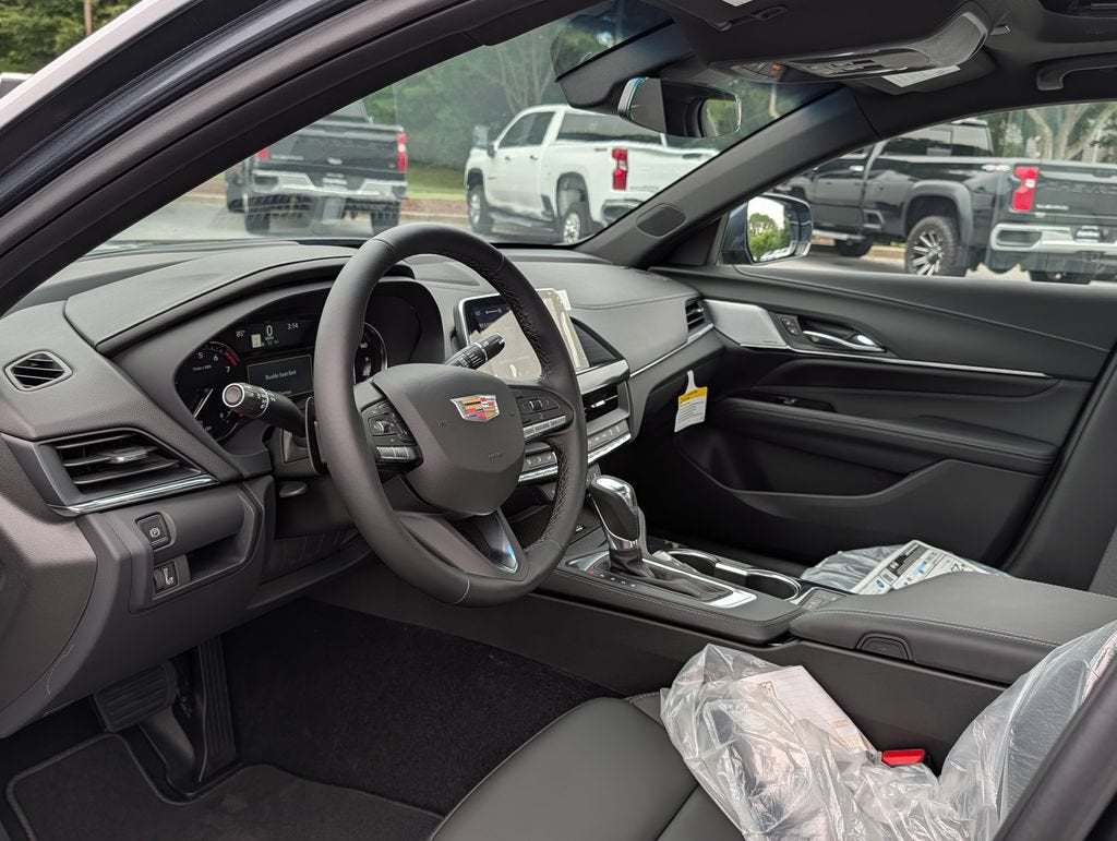 2026 Cadillac CT4 Luxury